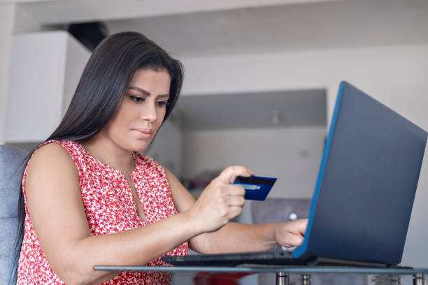 COMPRAR UNA TARJETA PROFESIONAL FALSA